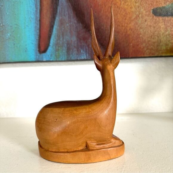 Hand carved wooden gazelle/antelope with calf - Picture 2 of 11